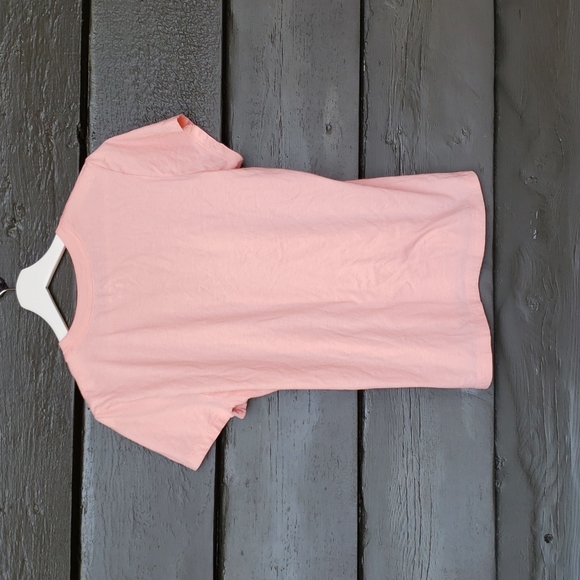 046 NIKE Pink Sneaker Goddess Short Sleeve Essentials Tee sz M Women's T-Shirt - Picture 6 of 10